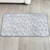 LUXENEST HOME Round Plush Dog & Cat Bed Nest with a cat lounging comfortably in a soft, cozy bed.
